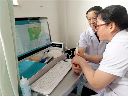 osteokj7000骨密度儀現(xiàn)場測量圖 osteokj7000骨密度儀現(xiàn)場測量圖