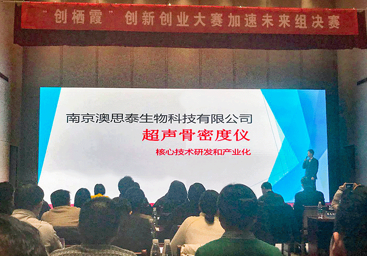 1555467621853522.gif 02.gif